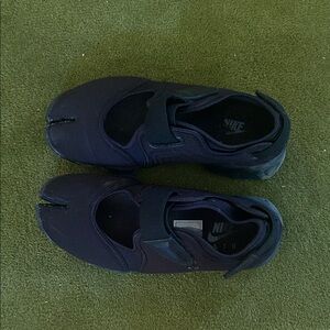 Nike Women’s Neoprene Black Tabi Sneakers